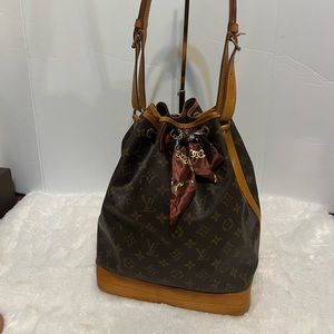 Authentic Noe Noe GM size